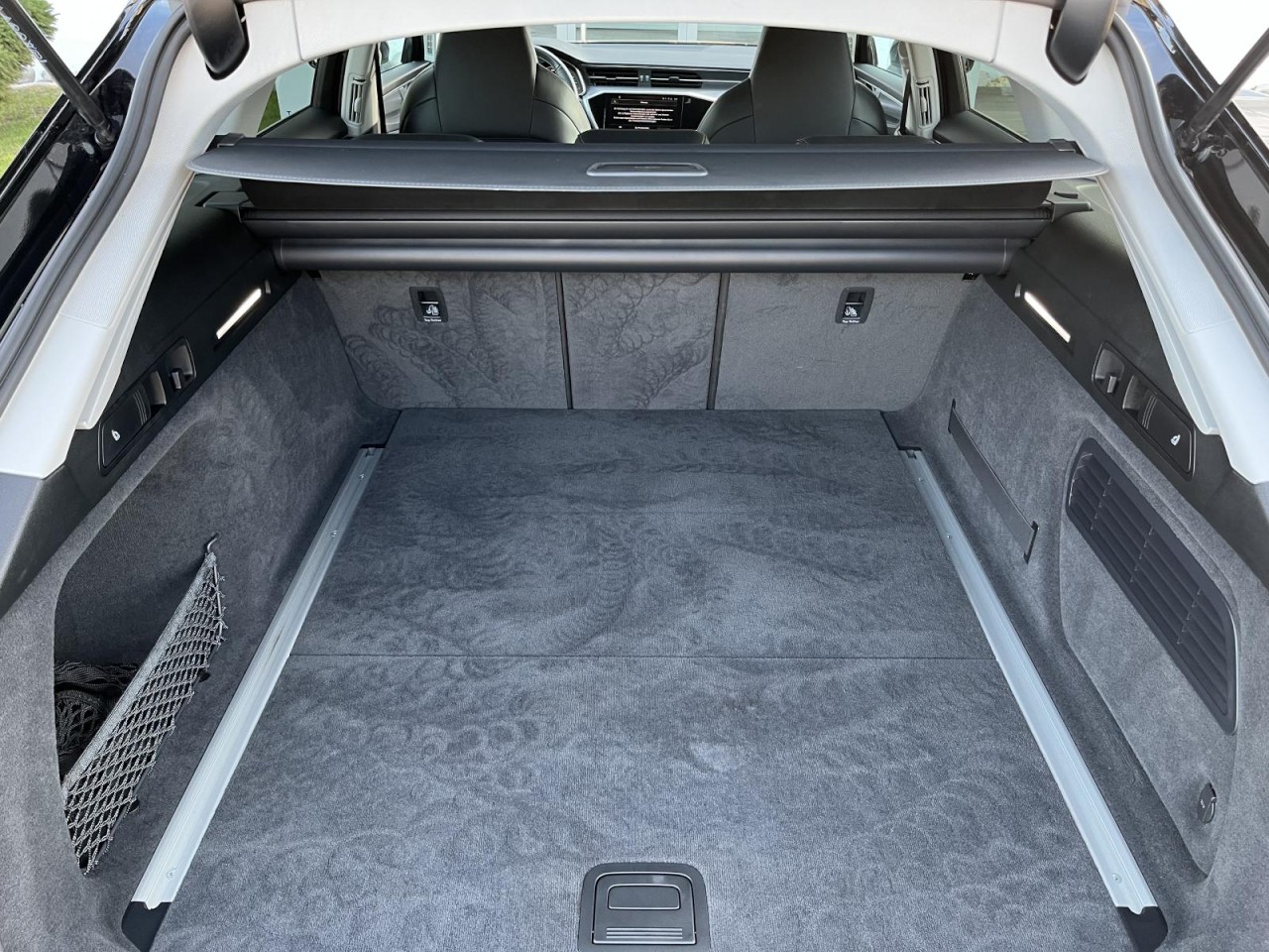 S6 Avant 3,0 TDI tiptronic (MatrixLED+Kamera+OptikPaket)