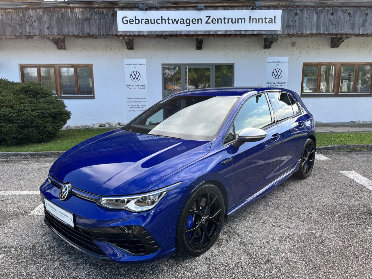 Golf R 2,0 TSI DSG 4Motion (IQLight+RearView+Keyless)