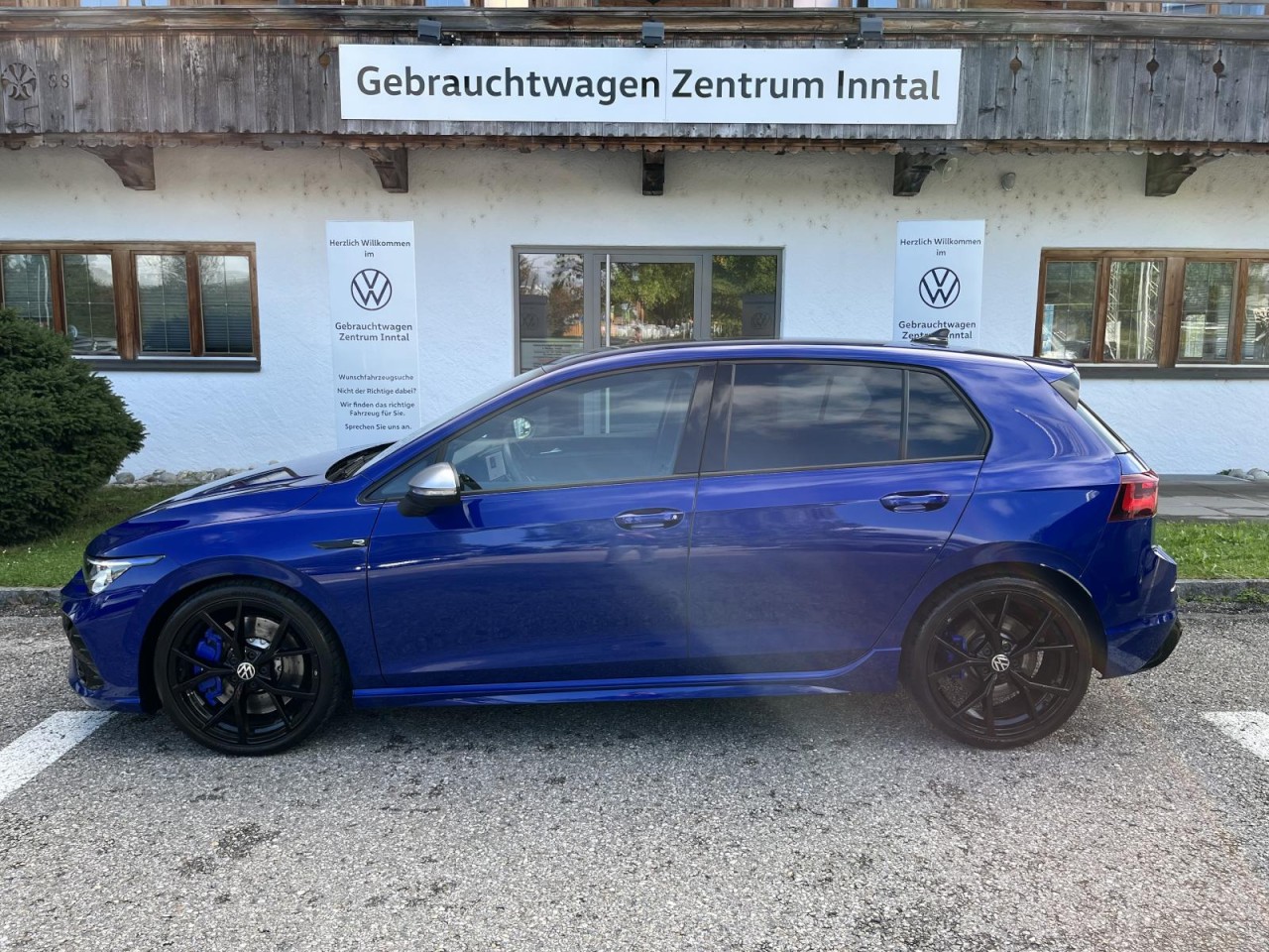 Golf R 2,0 TSI DSG 4Motion (IQLight+RearView+Keyless)