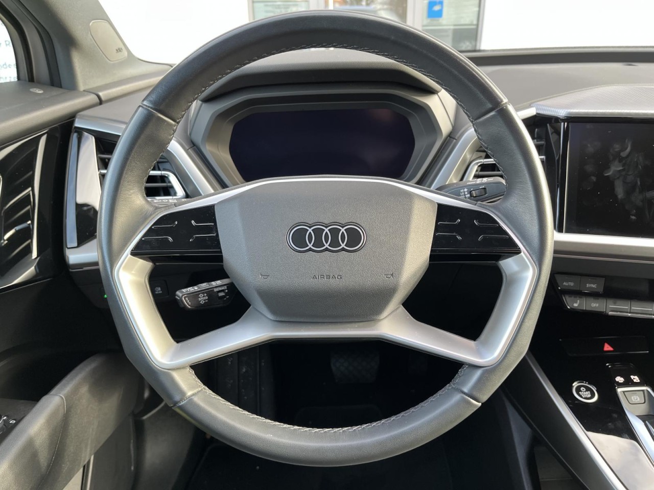 Q4 e-tron 45 e-tron quattro (LED+Kamera) Klima