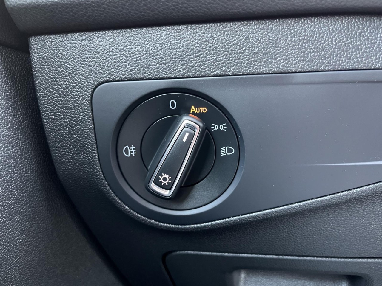 Tiguan 1,4 TSI eHybrid DSG (Navi+LED) Klima