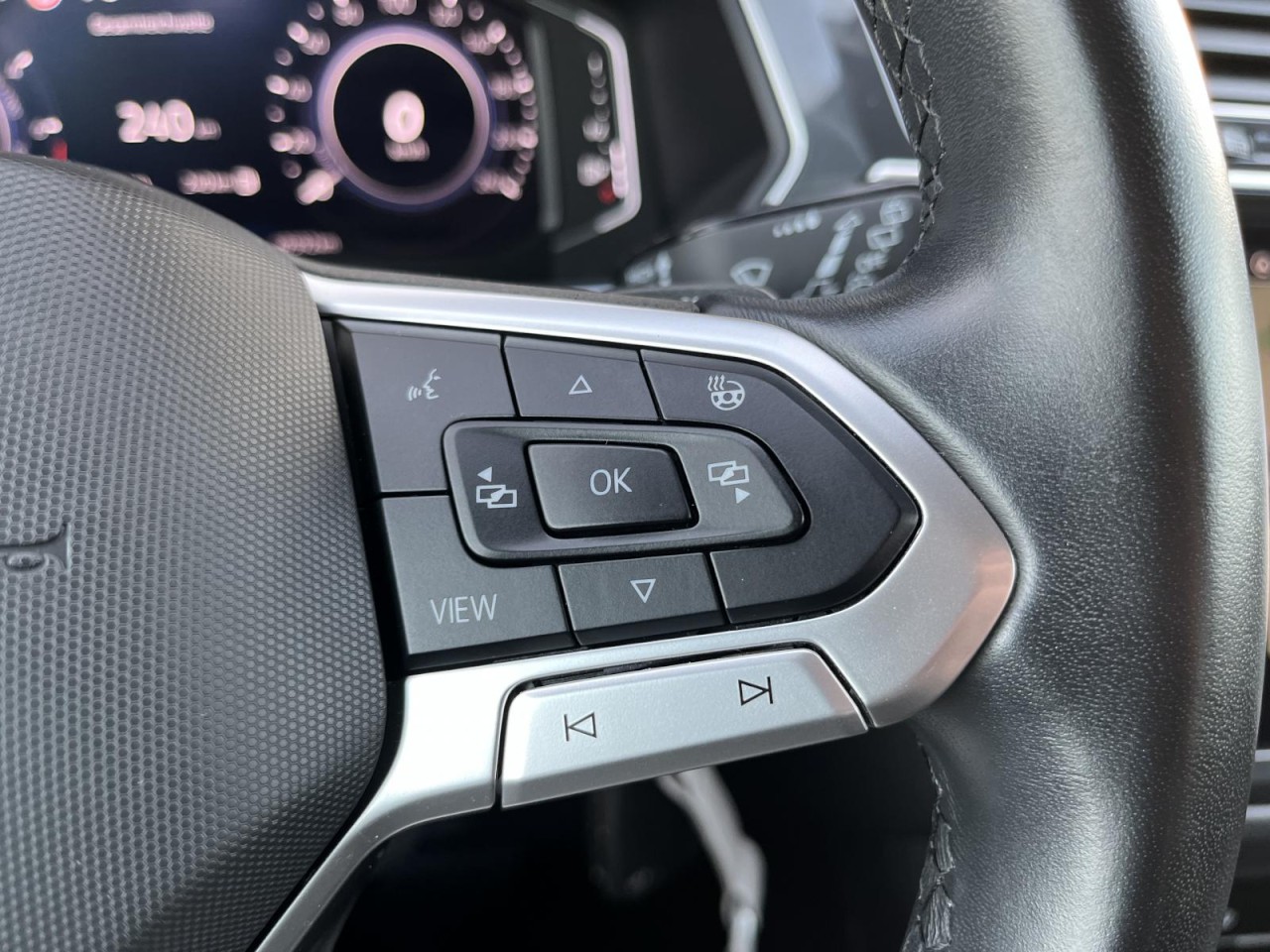 Tiguan 1,4 TSI eHybrid DSG (Navi+LED) Klima