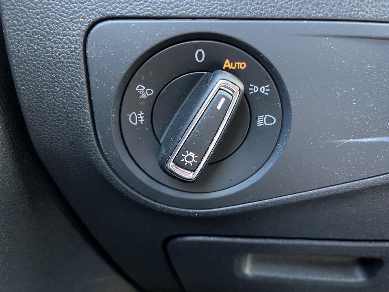 Tiguan Allspace 2,0 TSI DSG 4MotionElegance (AHK+Navi+Leder)