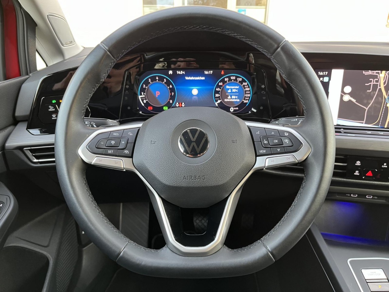 Golf VIII 1,5 eTSI DSG Style (IQLight+HarmanKardon+RearView)