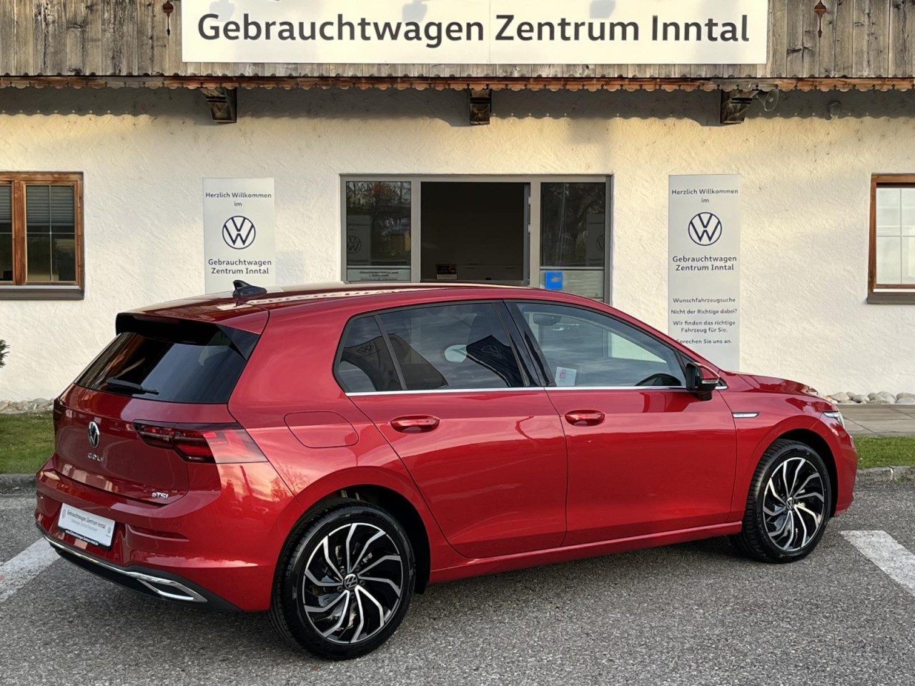 Golf VIII 1,5 eTSI DSG Style (IQLight+HarmanKardon+RearView)