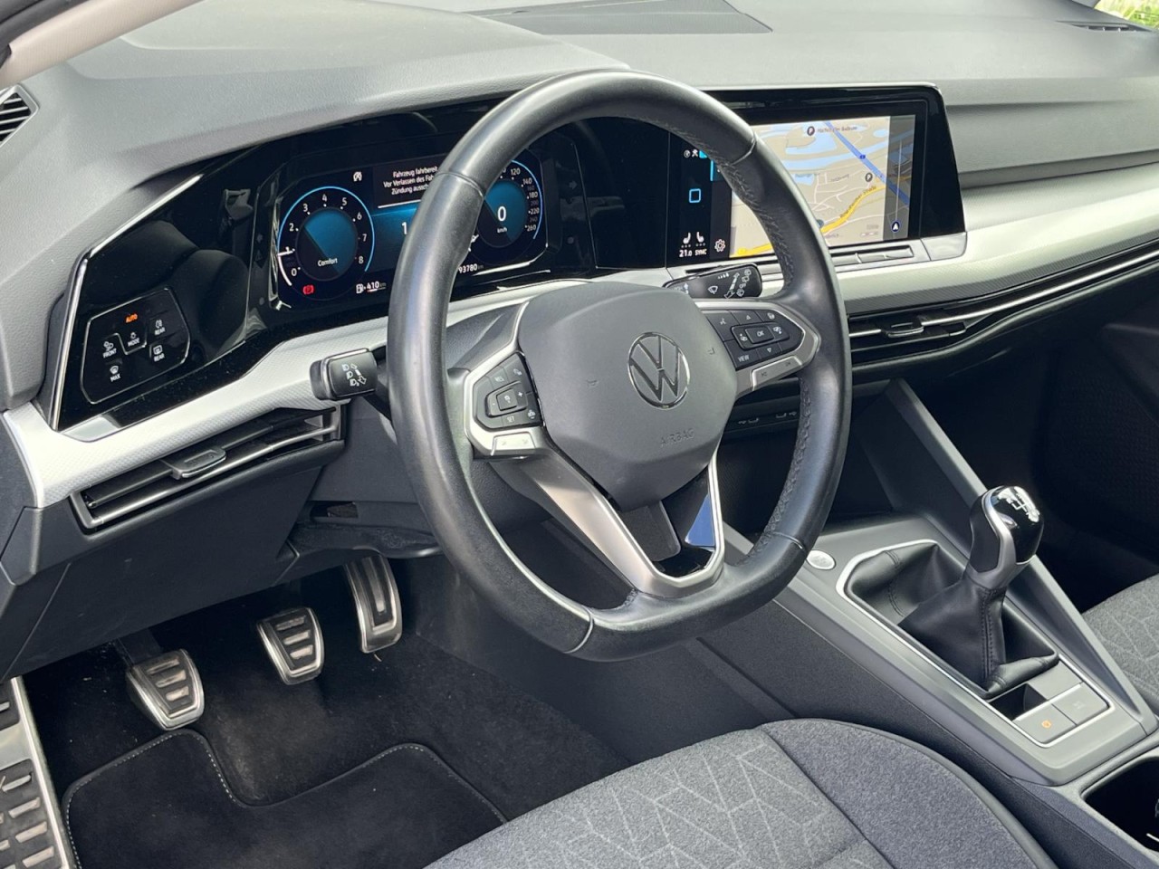 Golf VIII Variant 1,5 TSI Move (LED+APP+NAVI+RearView)