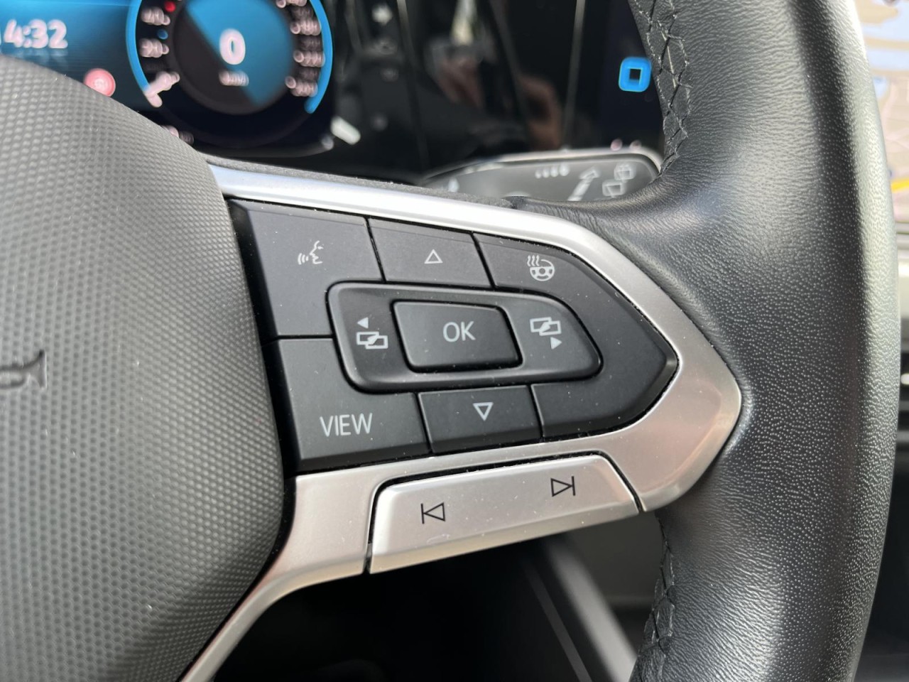 Golf VIII Variant 1,5 TSI Move (LED+APP+NAVI+RearView)