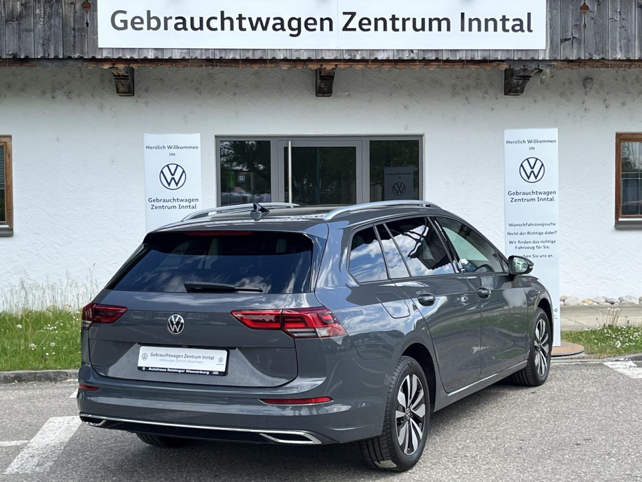 Golf VIII Variant 1,5 TSI Move (LED+APP+NAVI+RearView)