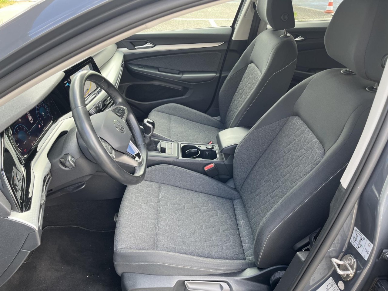 Golf VIII Variant 1,5 TSI Move (LED+APP+NAVI+RearView)