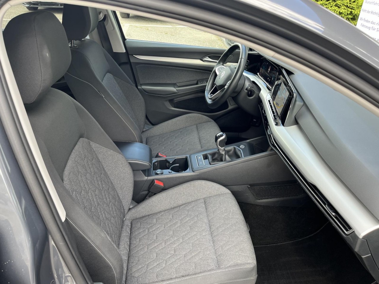 Golf VIII Variant 1,5 TSI Move (LED+APP+NAVI+RearView)
