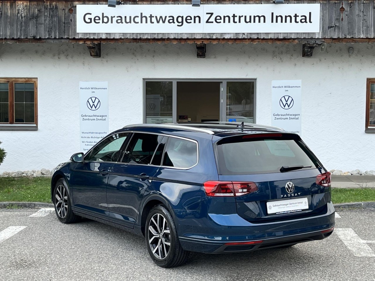 Passat Variant 2,0 TDI DSG Business (AHK+Navi+LED)