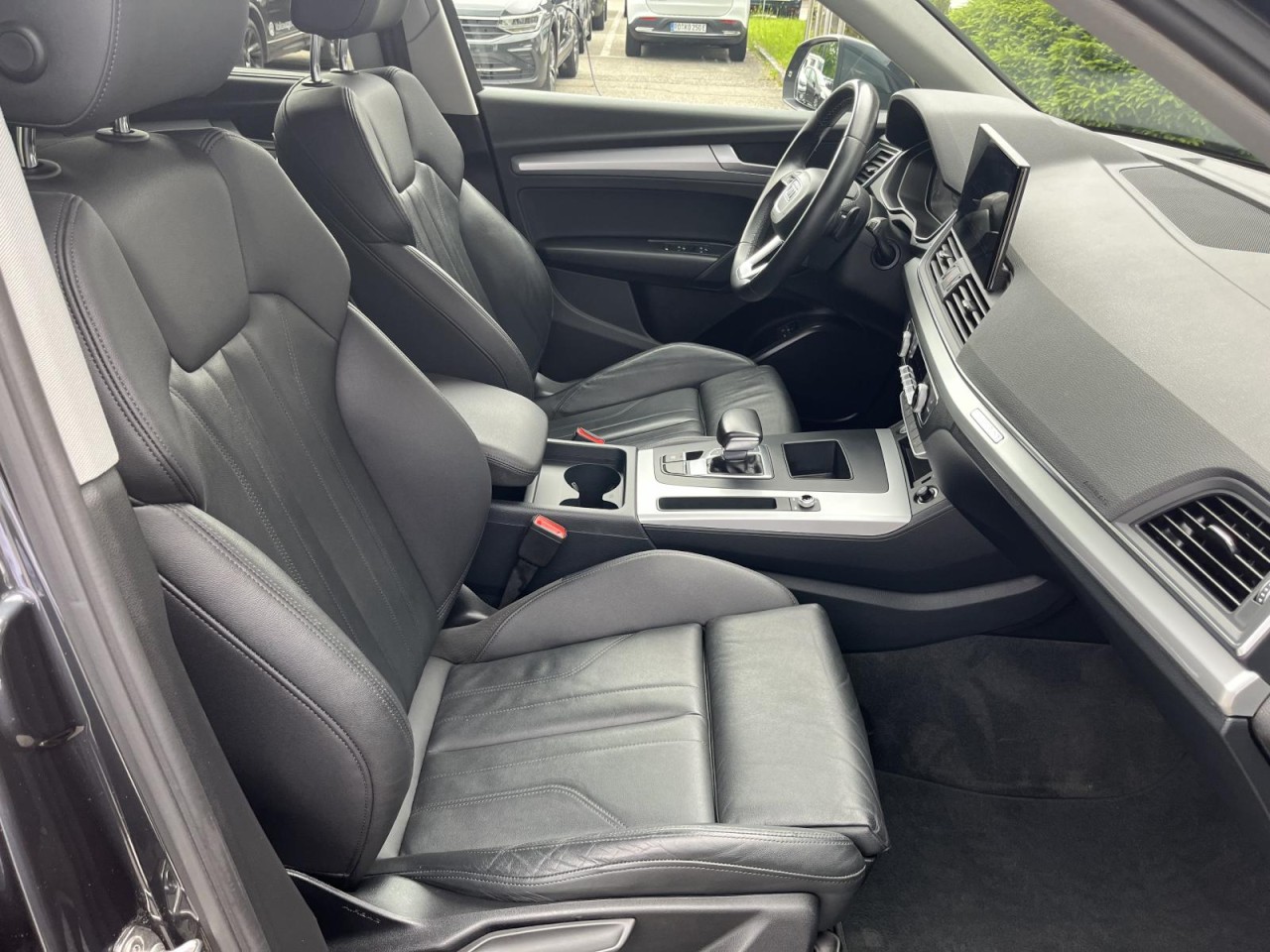 Q5 50 TFSI e quattro Stronic (Leder+AHK+Sitzhzg.)