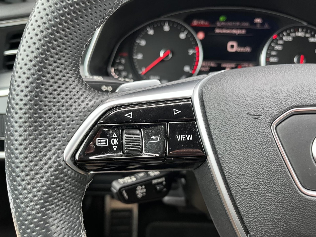 A6 Avant 45 TFSI quattro S-tronic sport (S-LineSportpaket)