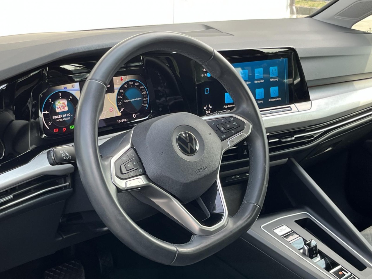 Golf VIII Variant 2,0 TDI DSG Life (LED+Sitzhzg.+ACC)