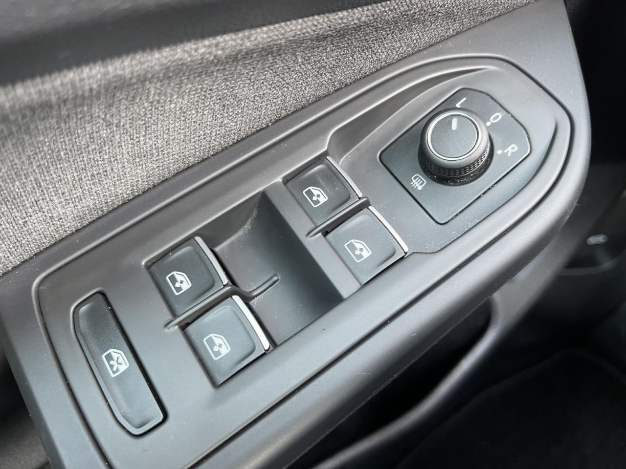 Golf VIII Variant 2,0 TDI DSG Life (LED+Sitzhzg.+ACC)