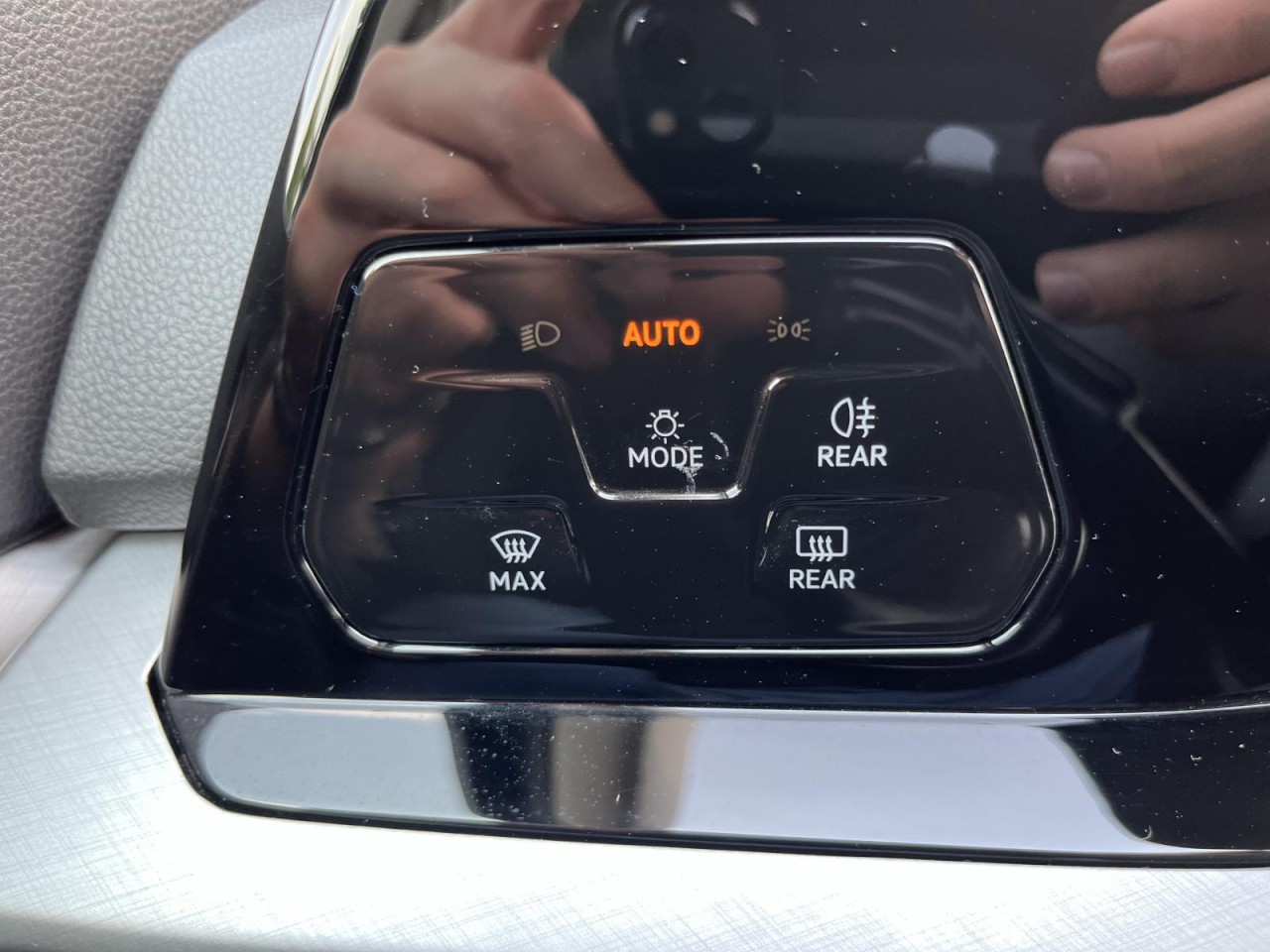 Golf VIII Variant 2,0 TDI DSG Life (LED+Sitzhzg.+ACC)