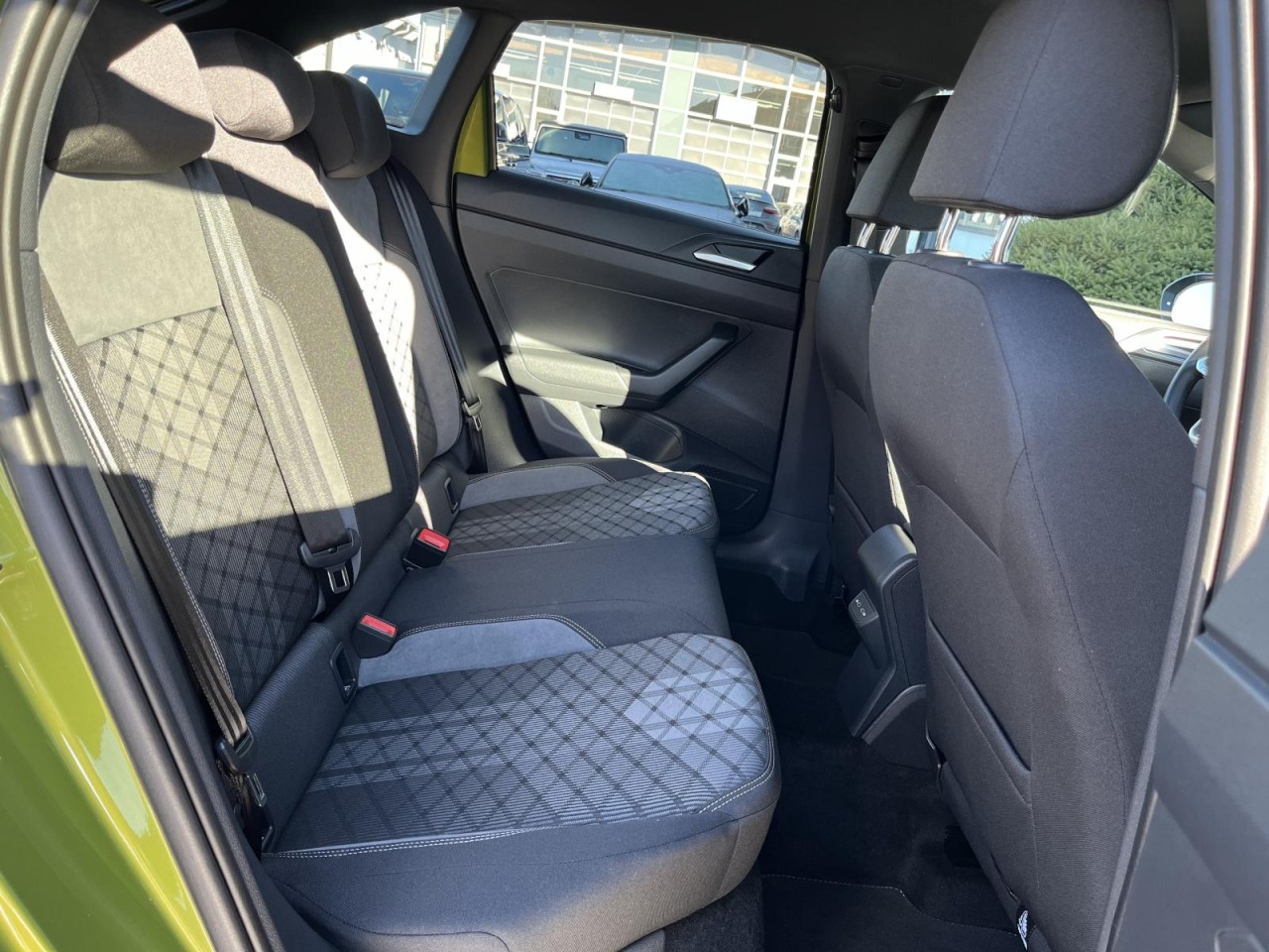 Taigo 1,5 TSI R-Line DSG (RearView+Navi) Klima