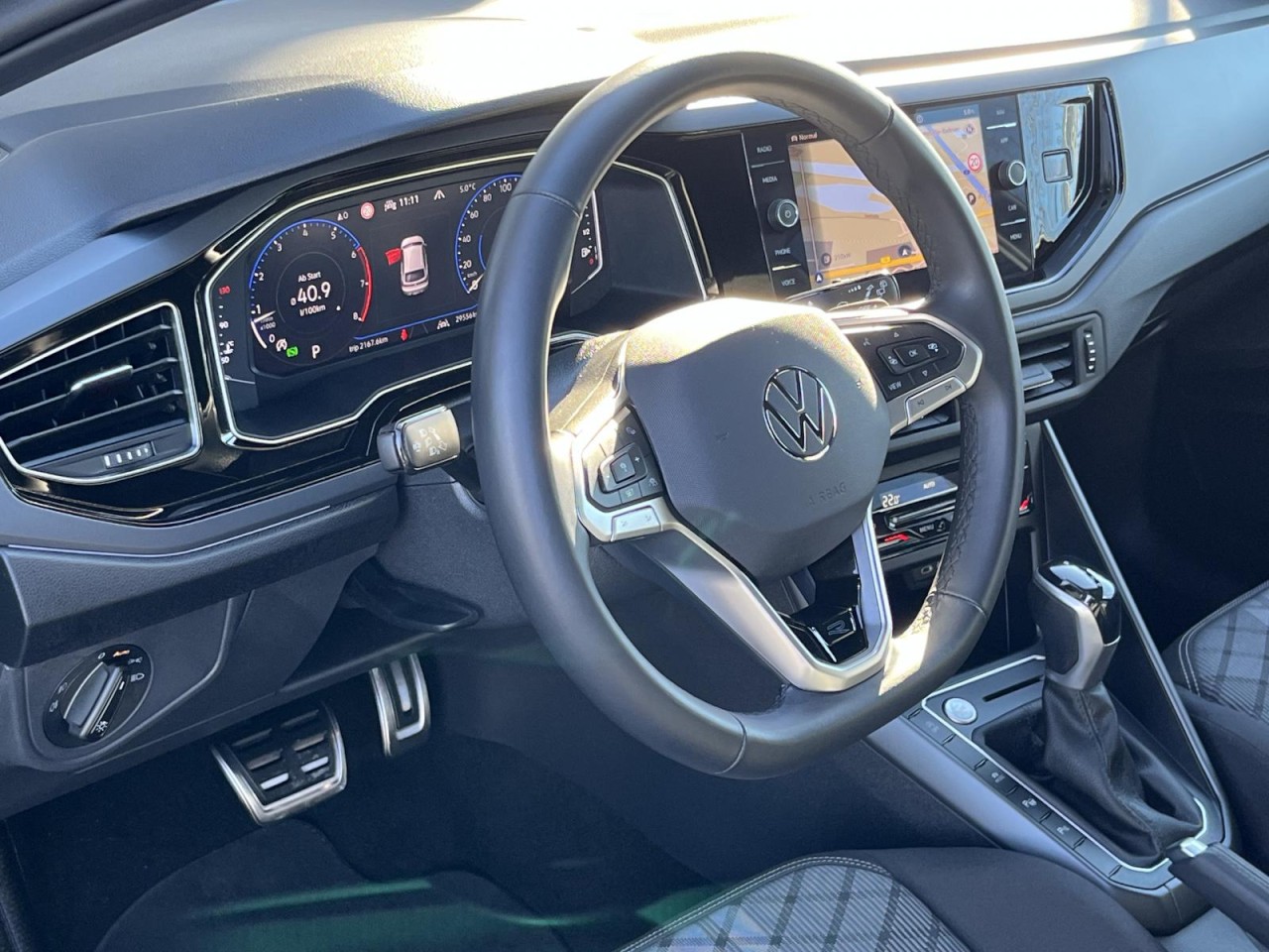 Taigo 1,5 TSI R-Line DSG (RearView+Navi) Klima