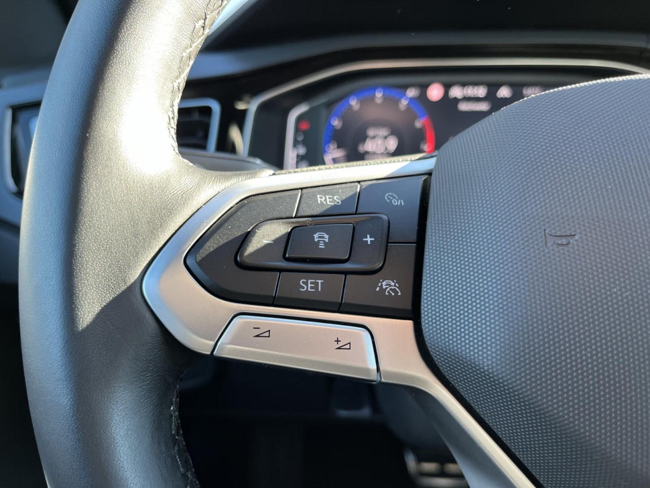 Taigo 1,5 TSI R-Line DSG (RearView+Navi) Klima