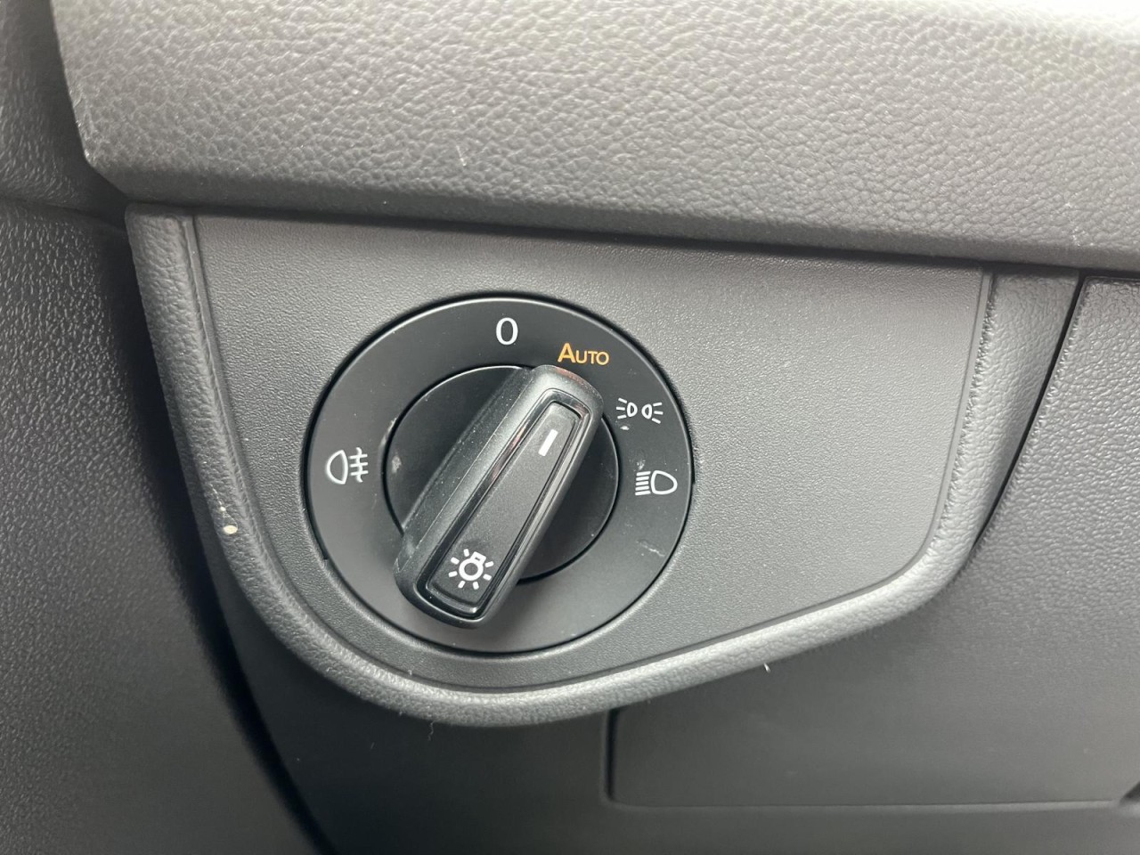 Polo GTI 2,0 TSI DSG (LED+Navi+RearView) Klima