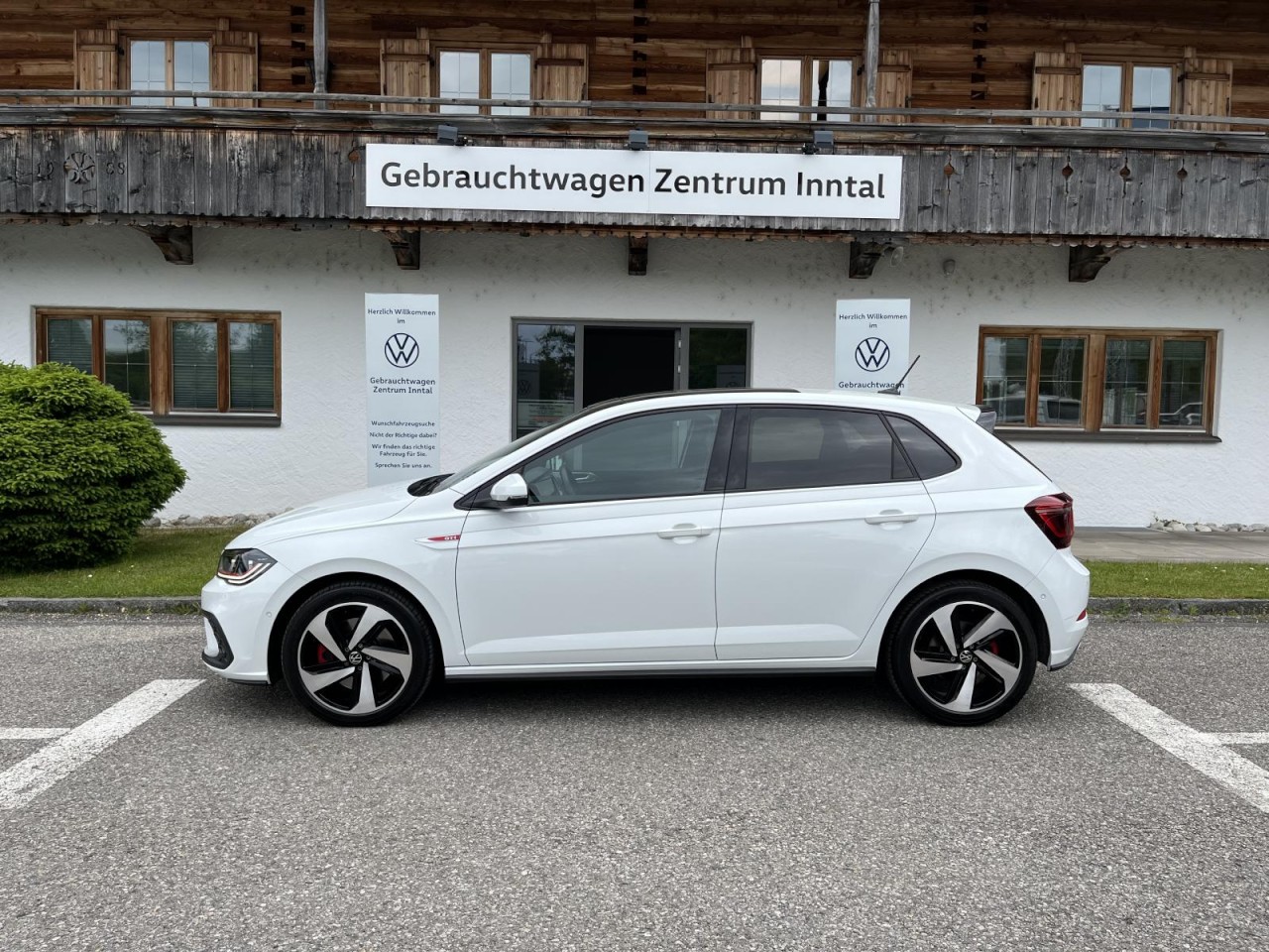 Polo GTI 2,0 TSI DSG (LED+Navi+RearView) Klima