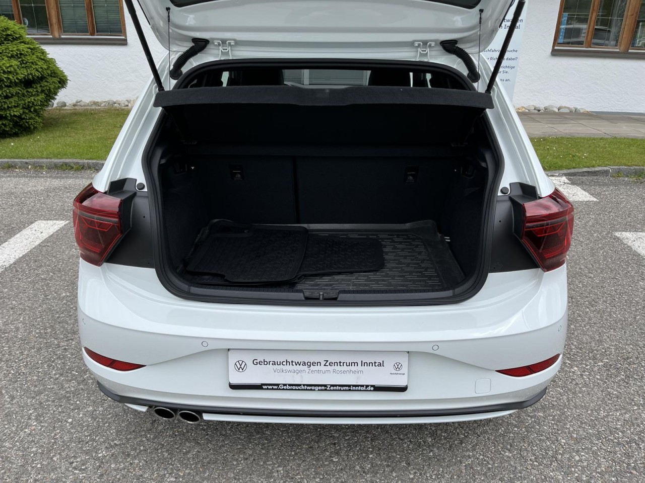 Polo GTI 2,0 TSI DSG (LED+Navi+RearView) Klima