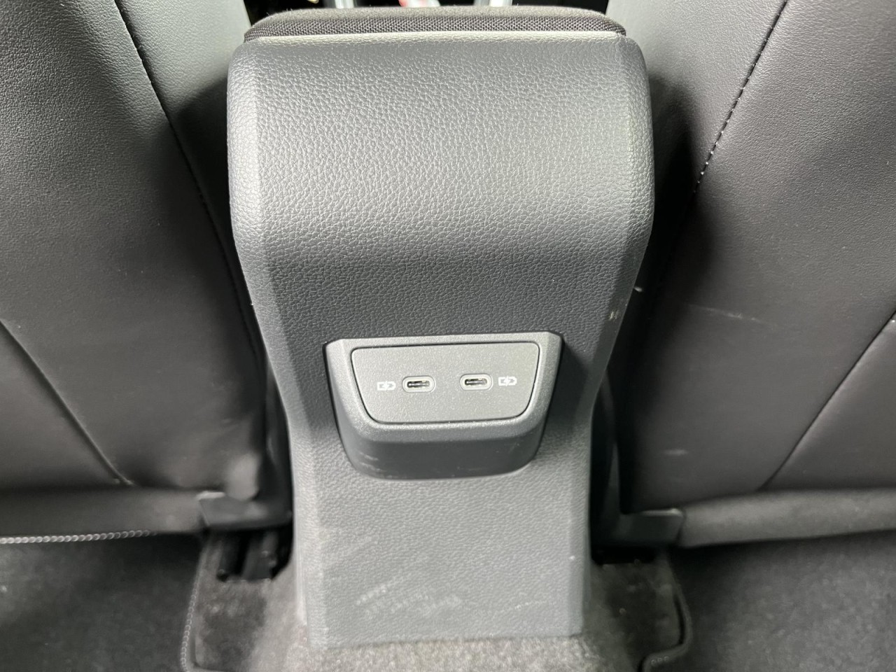 Polo GTI 2,0 TSI DSG (LED+Navi+RearView) Klima