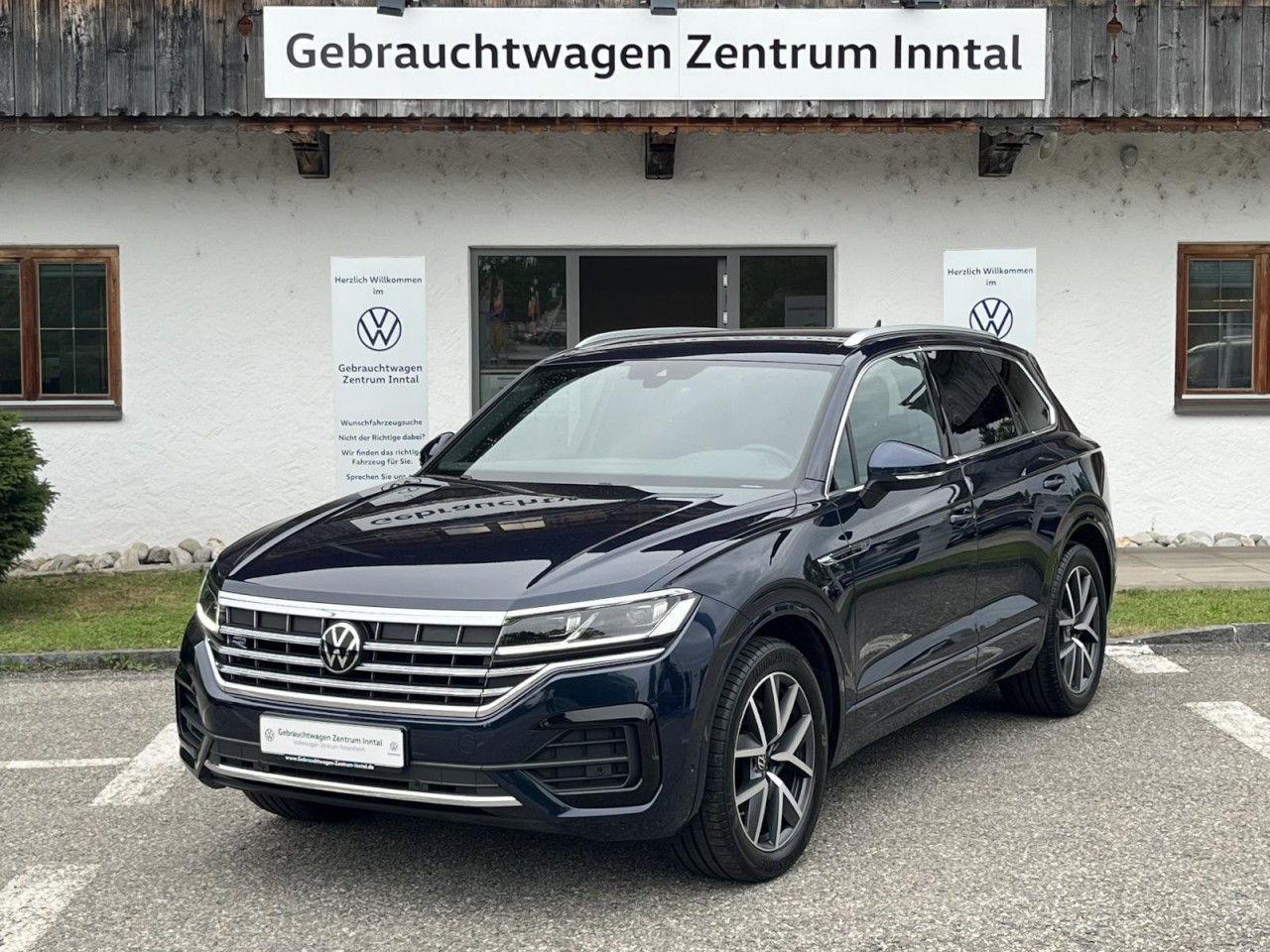 Touareg 3,0 V6 TDI DSG R-Line (AHK+Leder+Standhzg+Allradlenkung)