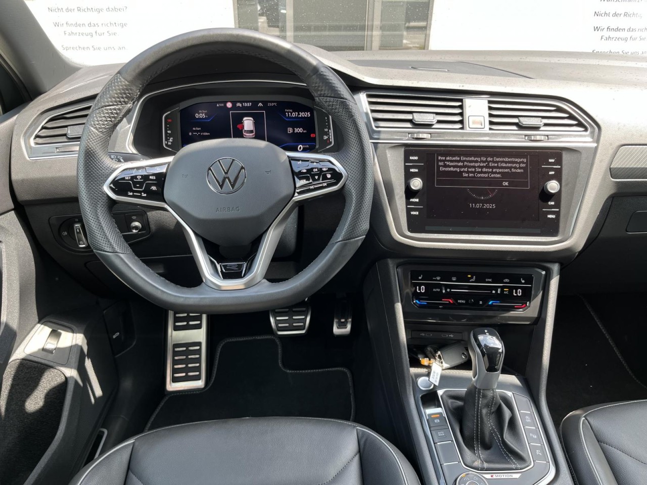 Tiguan 2,0 TDI 4Motion R-Line (BlackStyle+Navi)