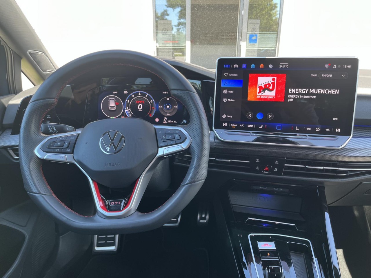 Golf VIII GTI 2,0 TSI DSG (IQ.Light+RearView+ACC)