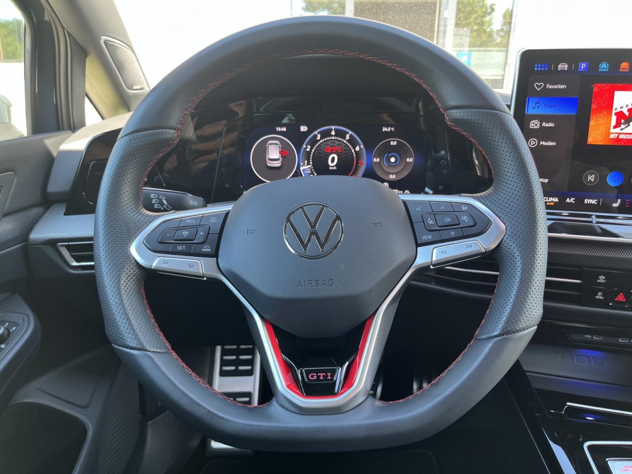 Golf VIII GTI 2,0 TSI DSG (IQ.Light+RearView+ACC)