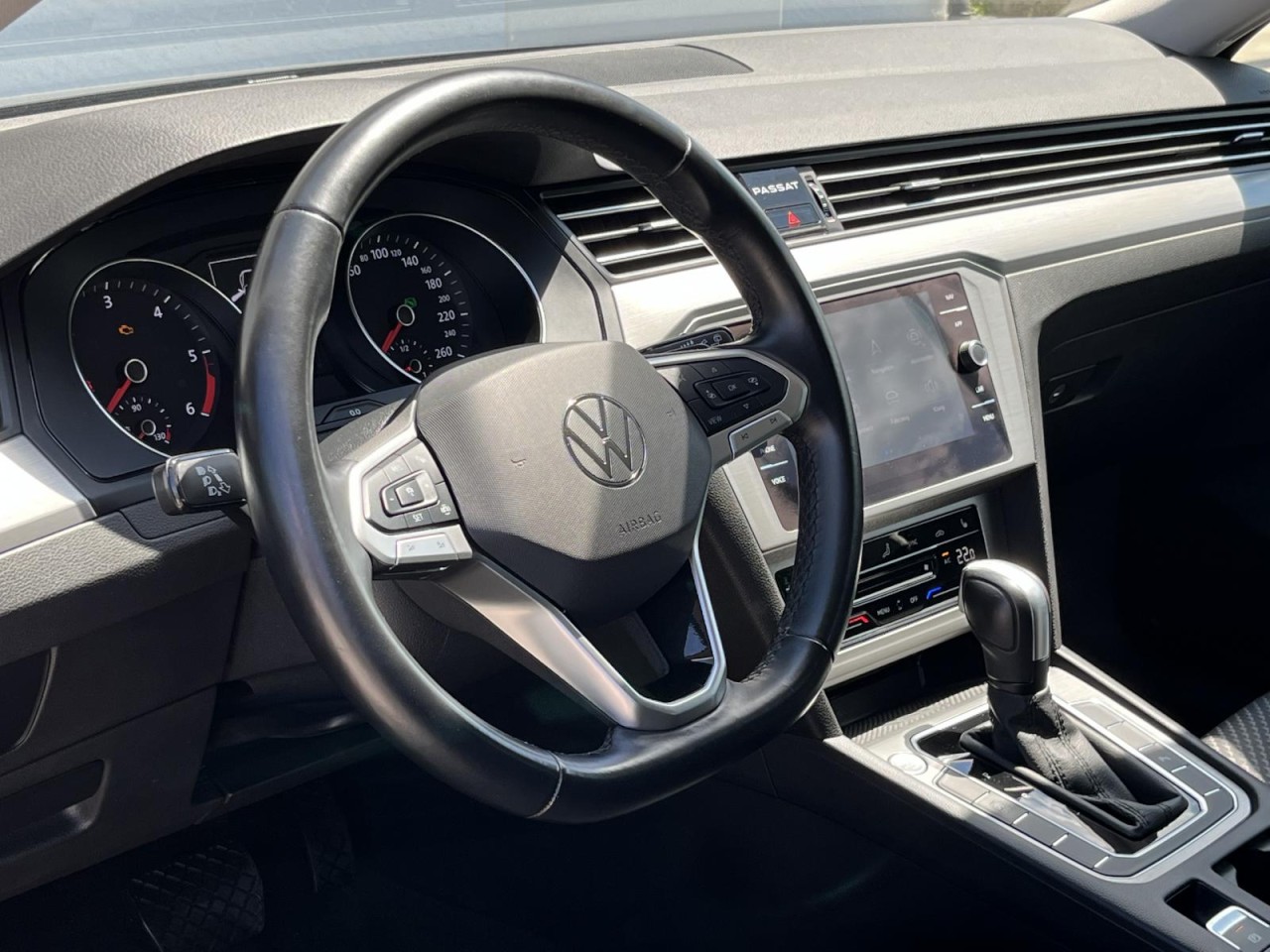 Passat Variant 2,0 TDI DSG (AHK+Sitzhzg.+RearView)