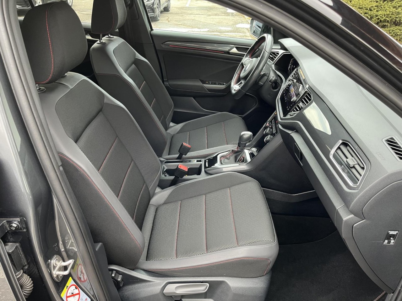 T-Roc 1,5 TSI DSG Sport (ACC+LED+RearView)