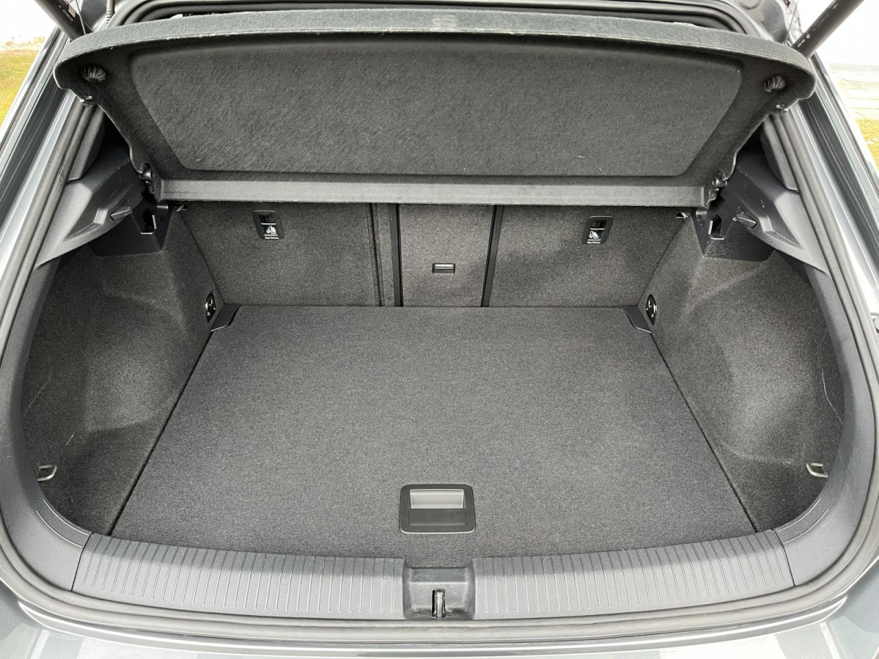 T-Roc 1,5 TSI DSG Sport (ACC+LED+RearView)