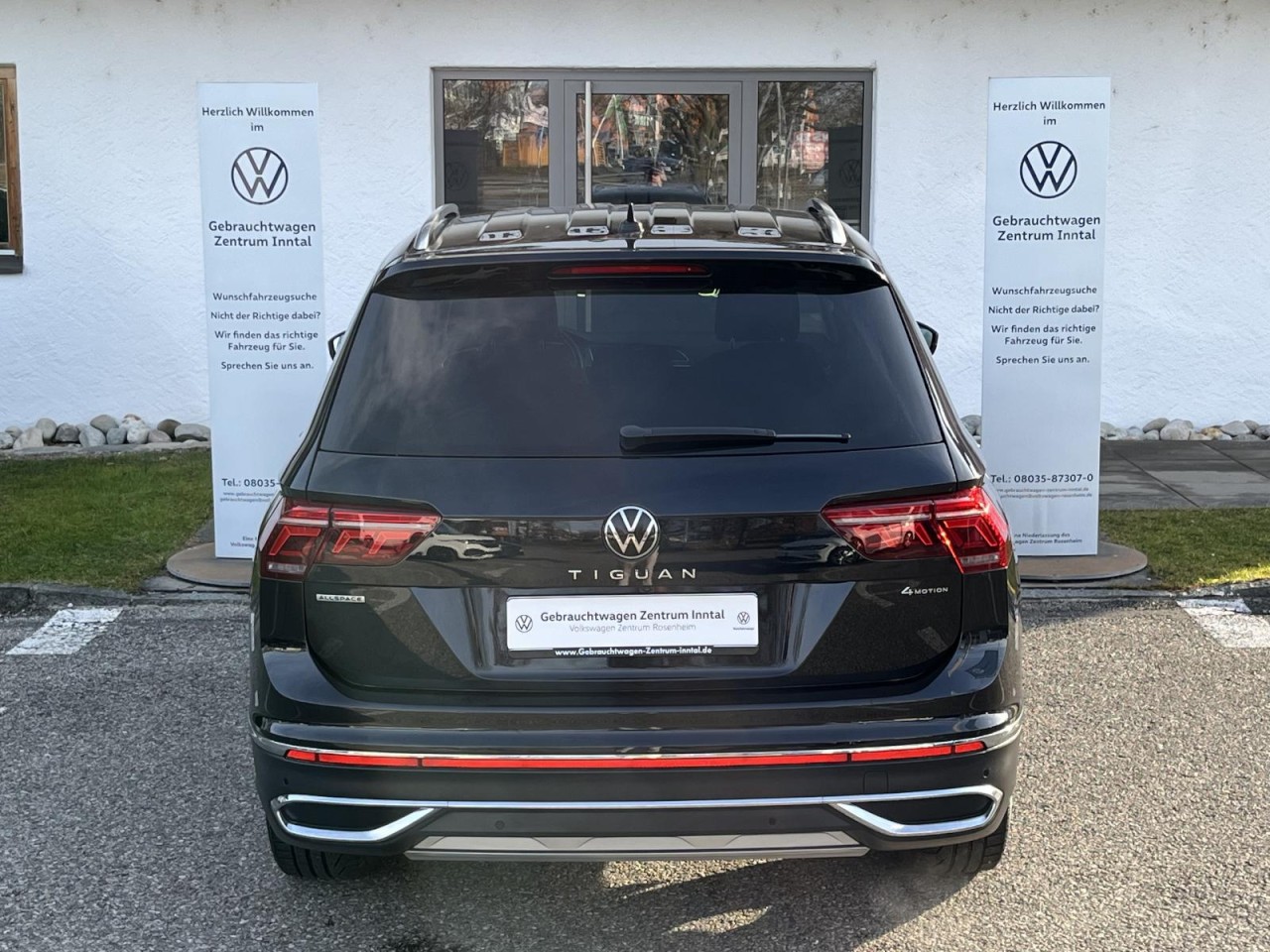 Tiguan Allspace 2,0 TSI DSG 4Motion Elegance (7-Sitzer+Navi+AHK+RearView)