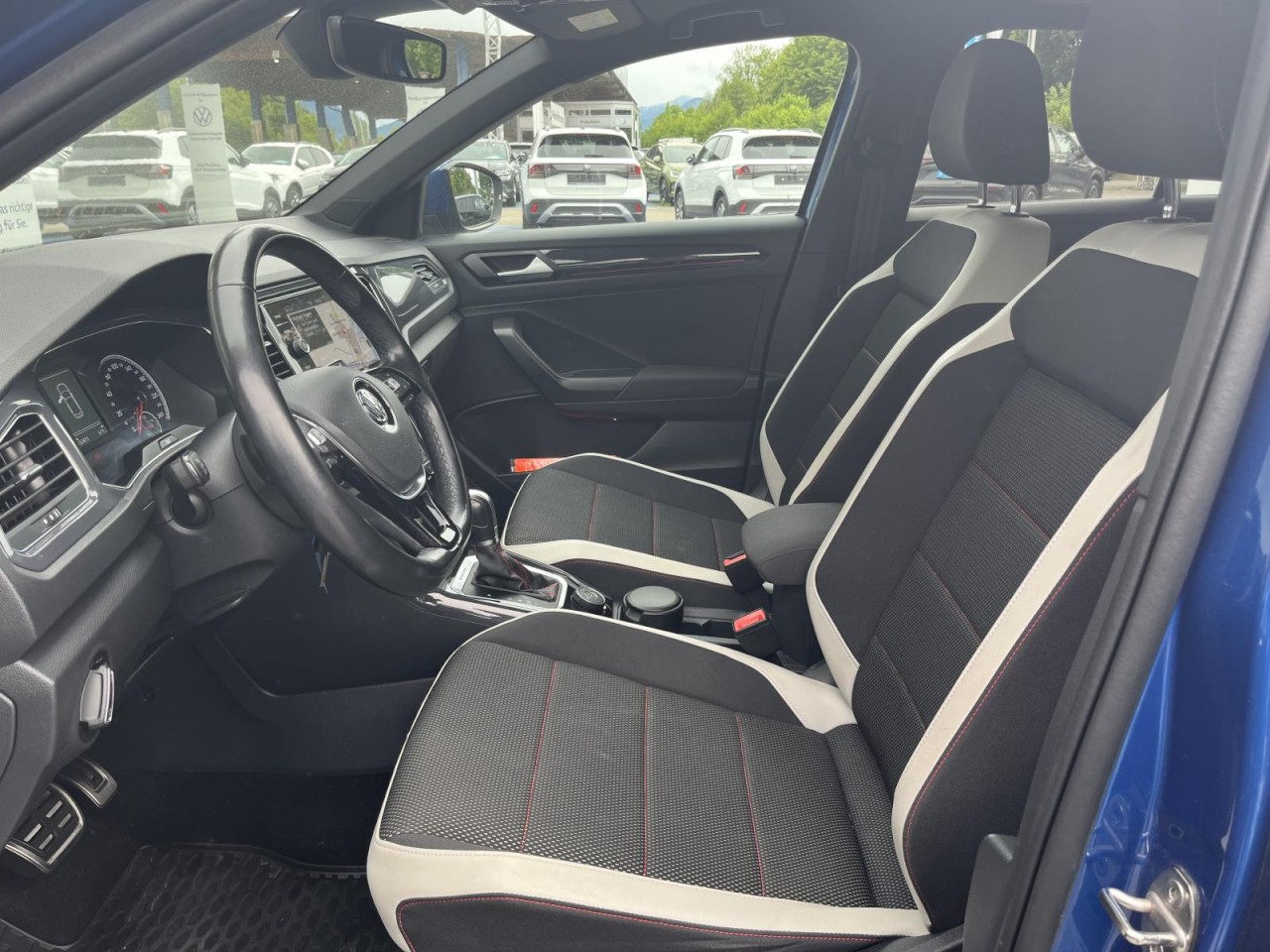 T-Roc 2,0 TSI DSG 4Motion Sport (Navi+RearView)