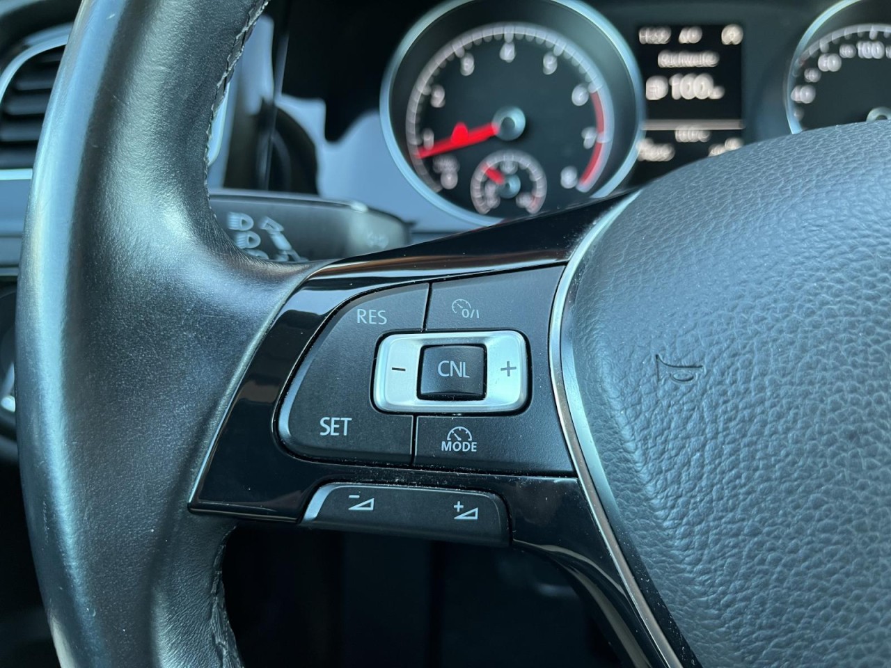 Golf VII 1,4 TSI Highline (Navi+Xeno) Klima