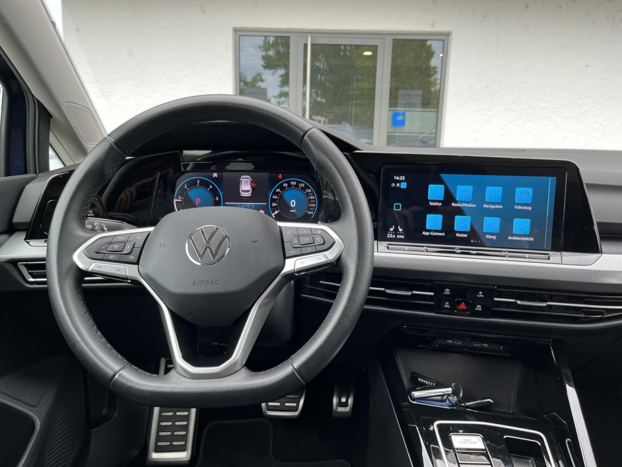 Golf VIII Variant Alltrack 2,0 TDI DSG 4Motion (AHK+Standhzg.+SD)
