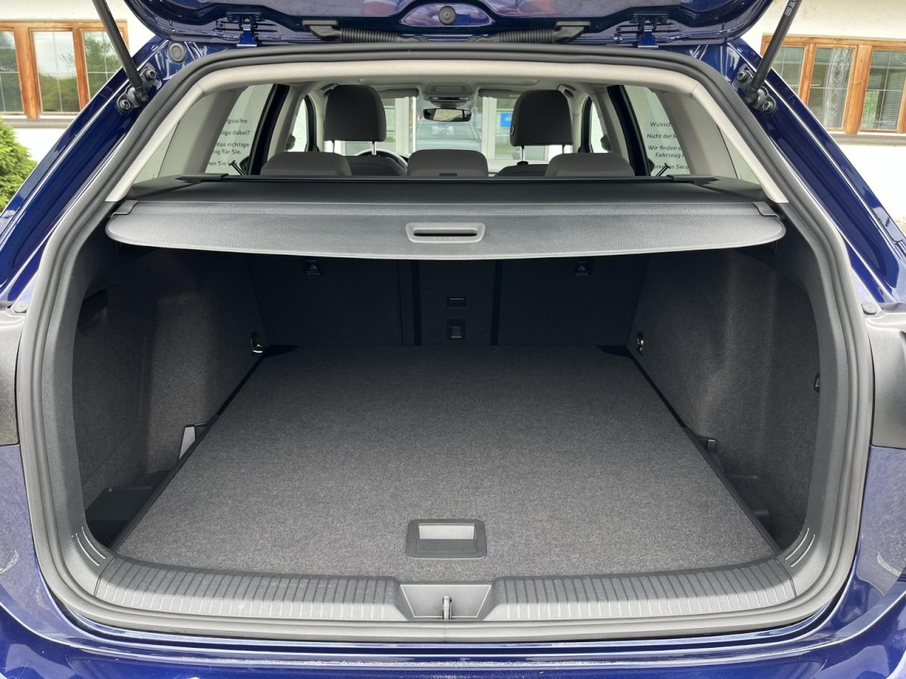 Golf VIII Variant Alltrack 2,0 TDI DSG 4Motion (AHK+Standhzg.+SD)