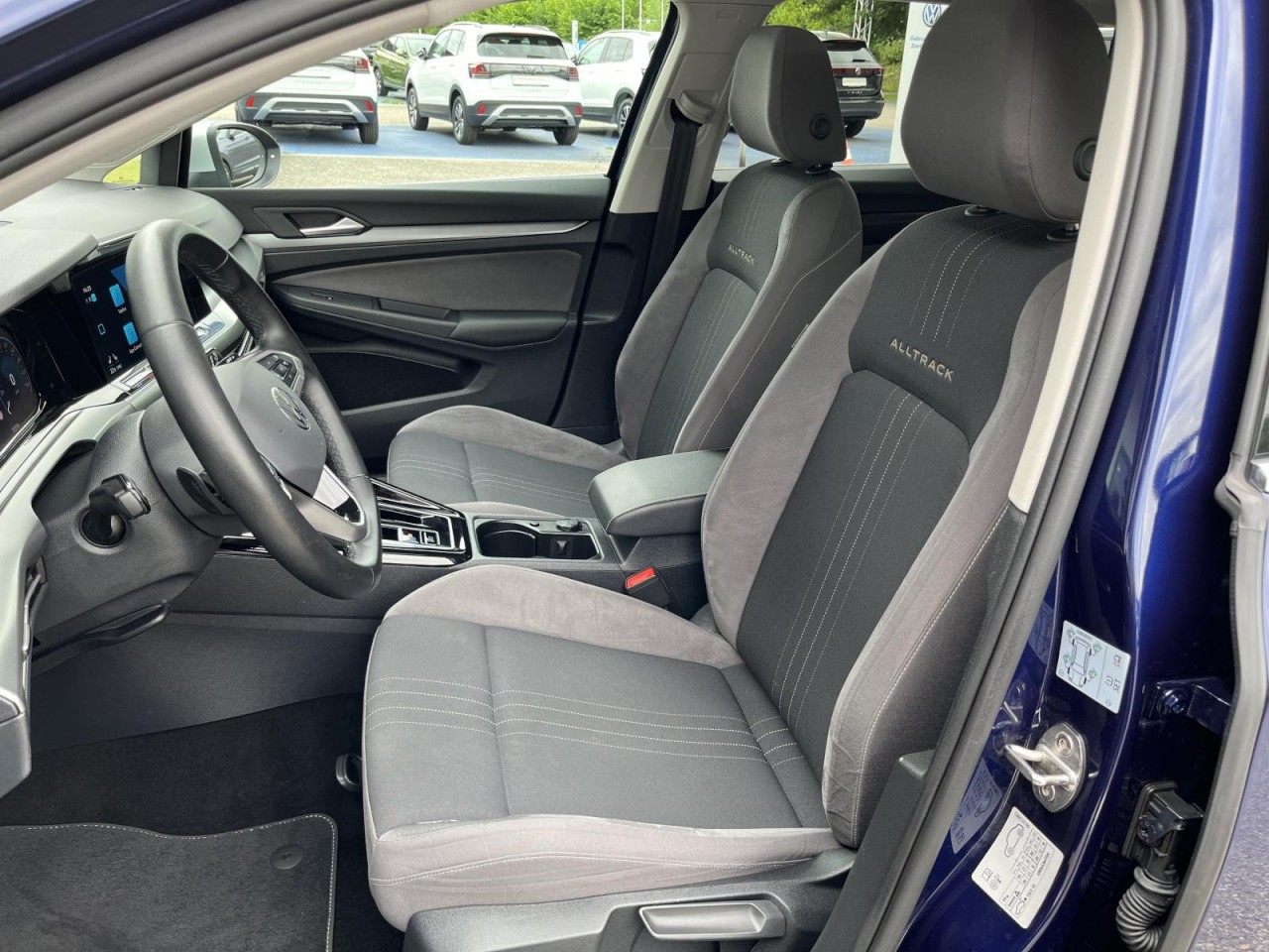 Golf VIII Variant Alltrack 2,0 TDI DSG 4Motion (AHK+Standhzg.+SD)