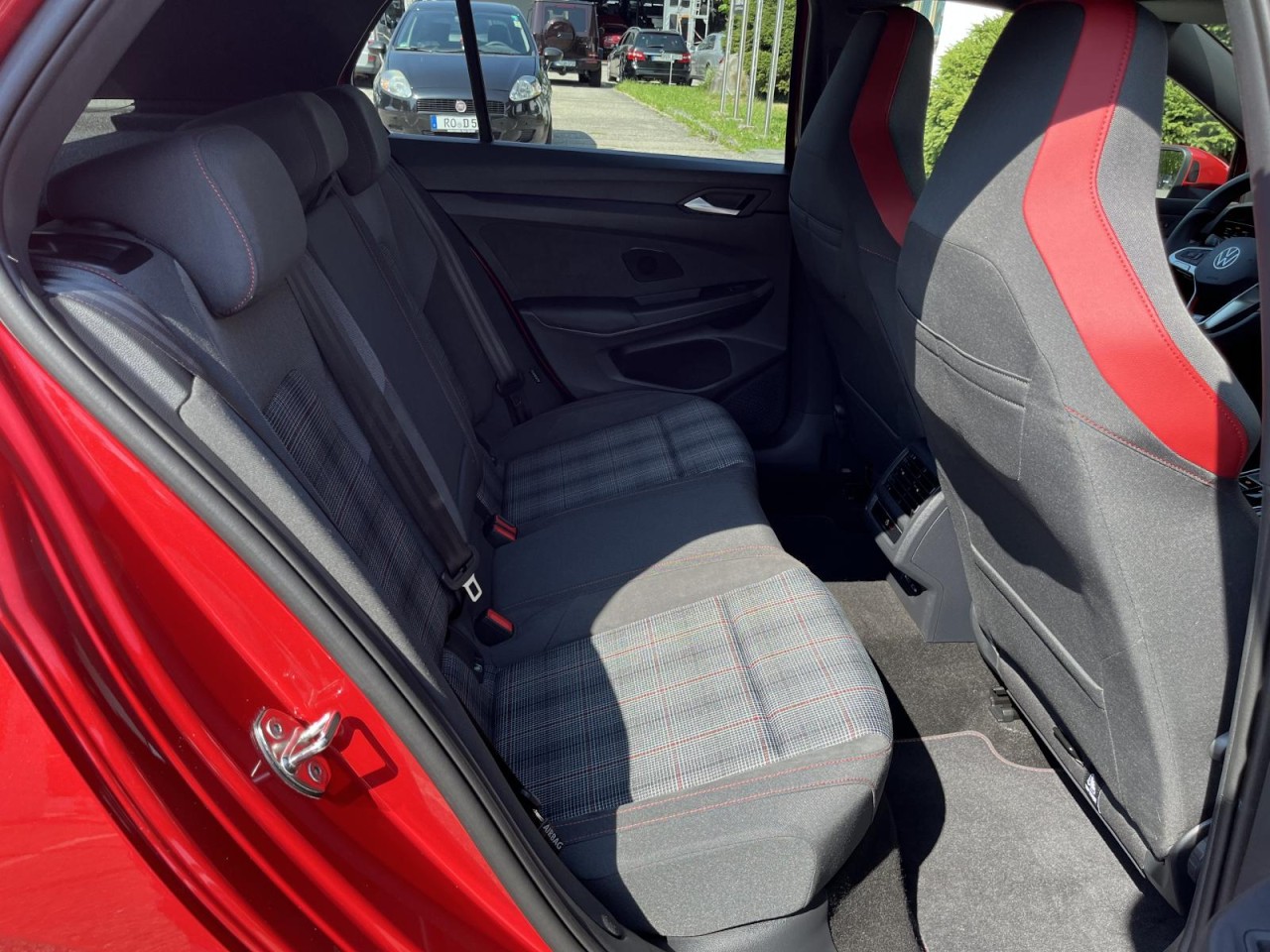 Golf VIII GTI 2,0 TSI DSG (IQ.LIGHT+AHK+HUD)