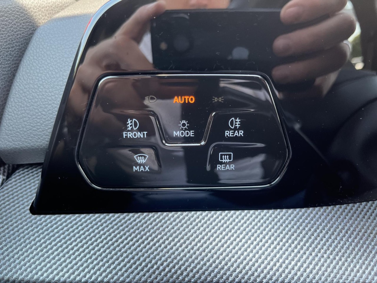 Golf VIII GTI 2,0 TSI DSG (IQ.LIGHT+AHK+HUD)