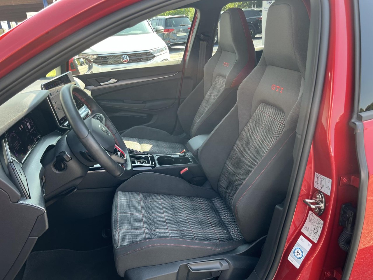Golf VIII GTI 2,0 TSI DSG (IQ.LIGHT+AHK+HUD)
