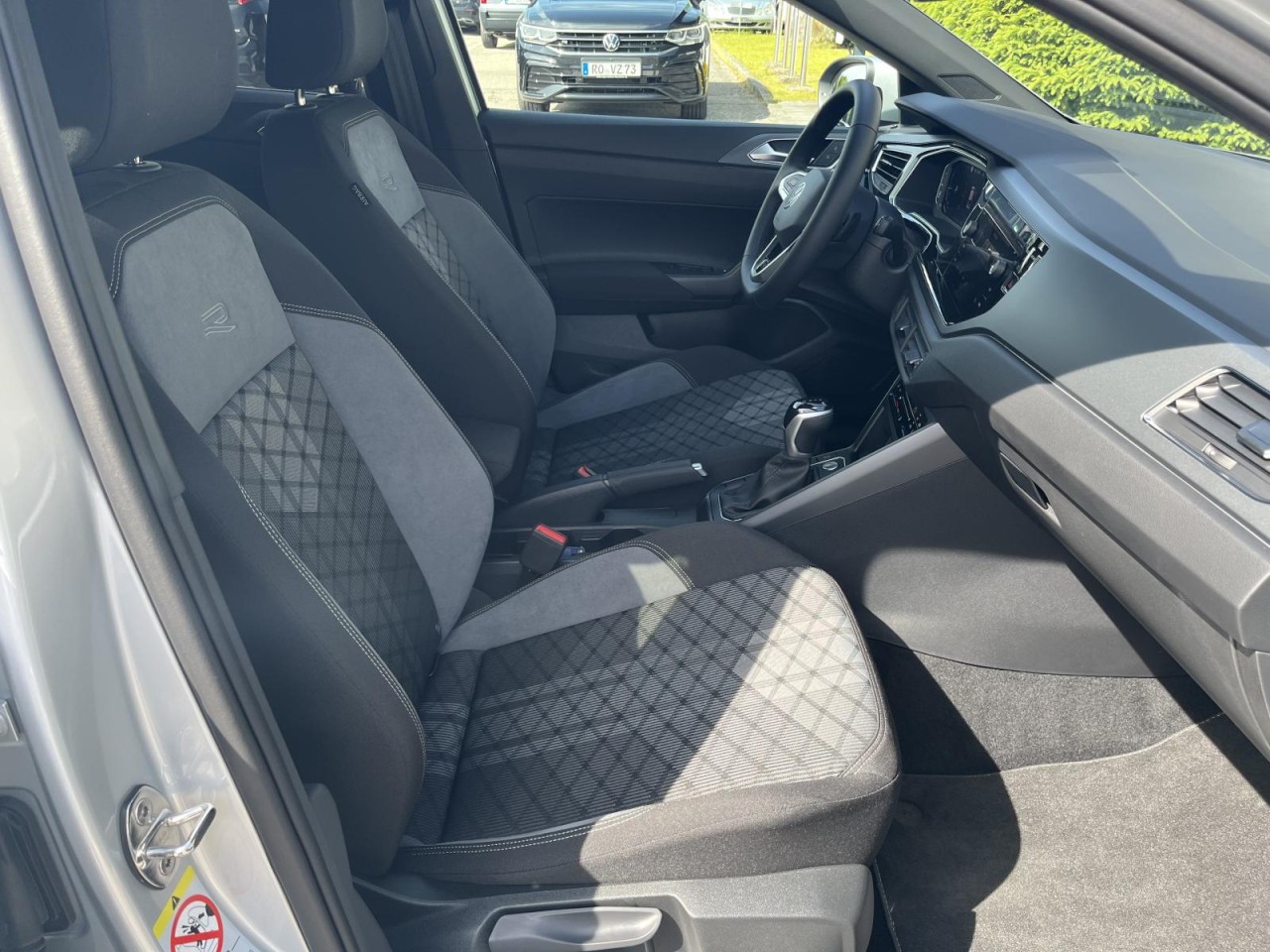 Taigo 1,5 TSI DSG R-Line (IQ.Light+Sitzhzg.+Navi)