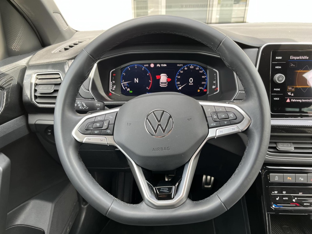 T-Cross 1,5 TSI DSG R-Line (IQ.Light+Sitzhzg.+RearView)