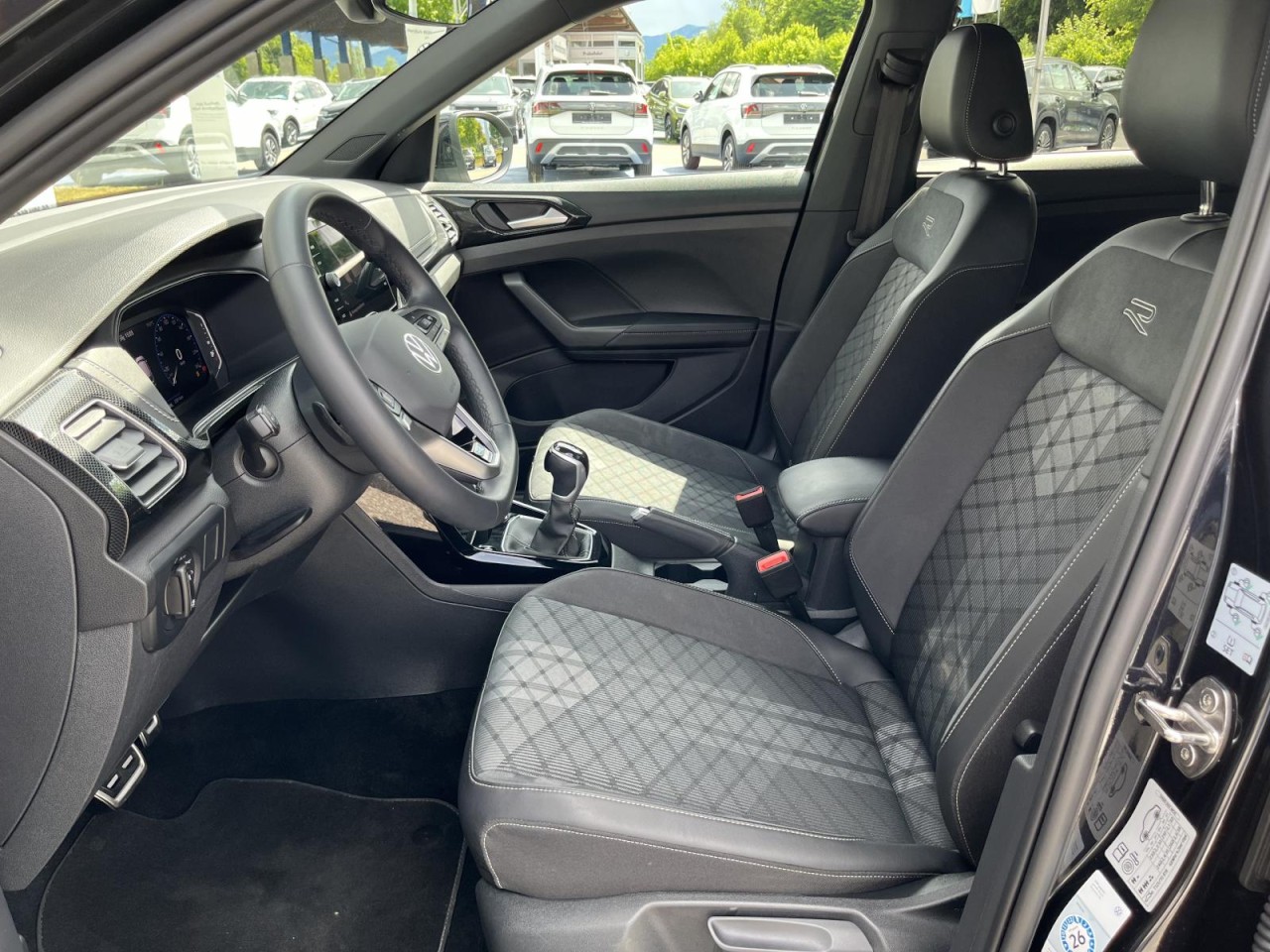 T-Cross 1,5 TSI DSG R-Line (IQ.Light+Sitzhzg.+RearView)