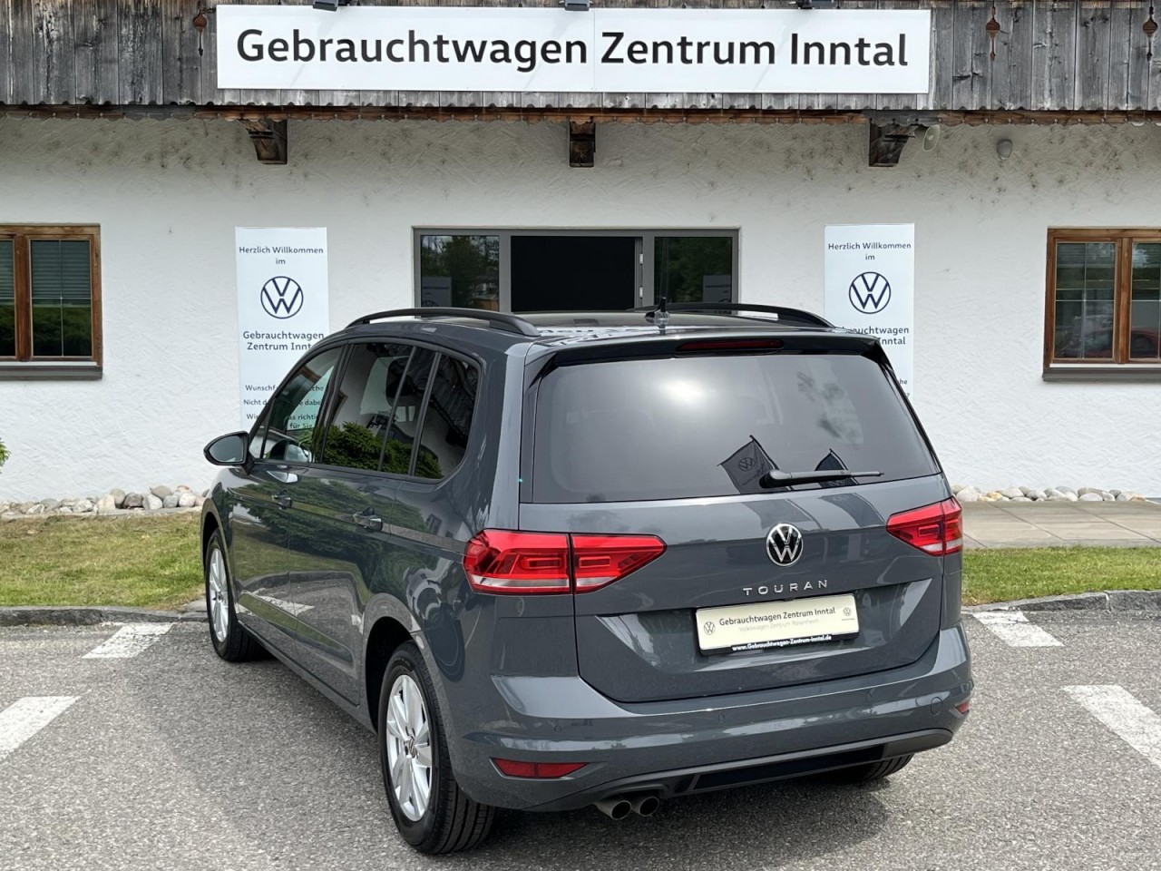 Touran 2,0 TDI DSG Comfortline (Navi+LED+ACC)