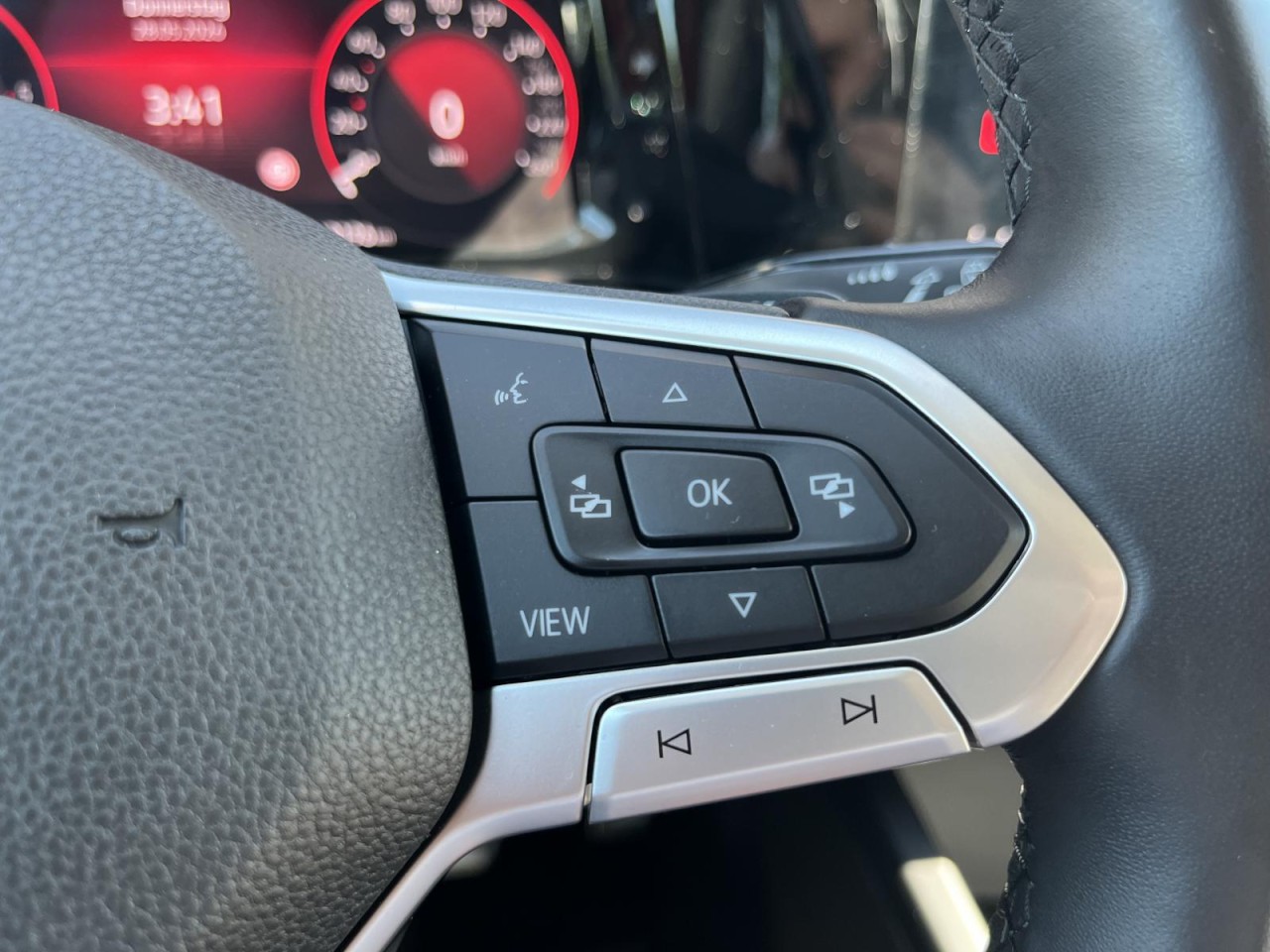 Golf VIII Variant Alltrack 2,0 TDI DSG 4Motion (IQ.Light+AHK)