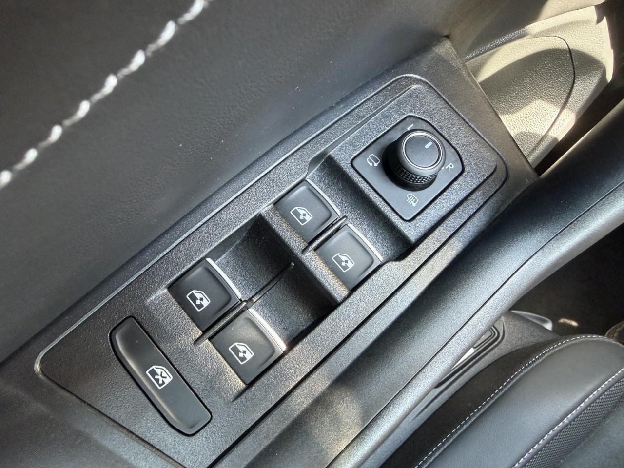 T-Roc 2,0 TSI DSG 4MotionR-Line (IQ.Light+AHK)