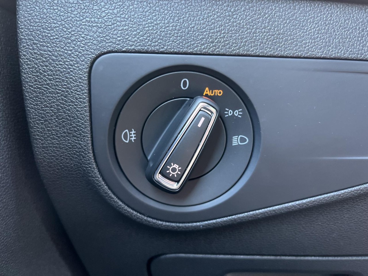 Tiguan Life 2.0 TDI (AppConnect, PDC, LED, beheiz. Frontsch.)